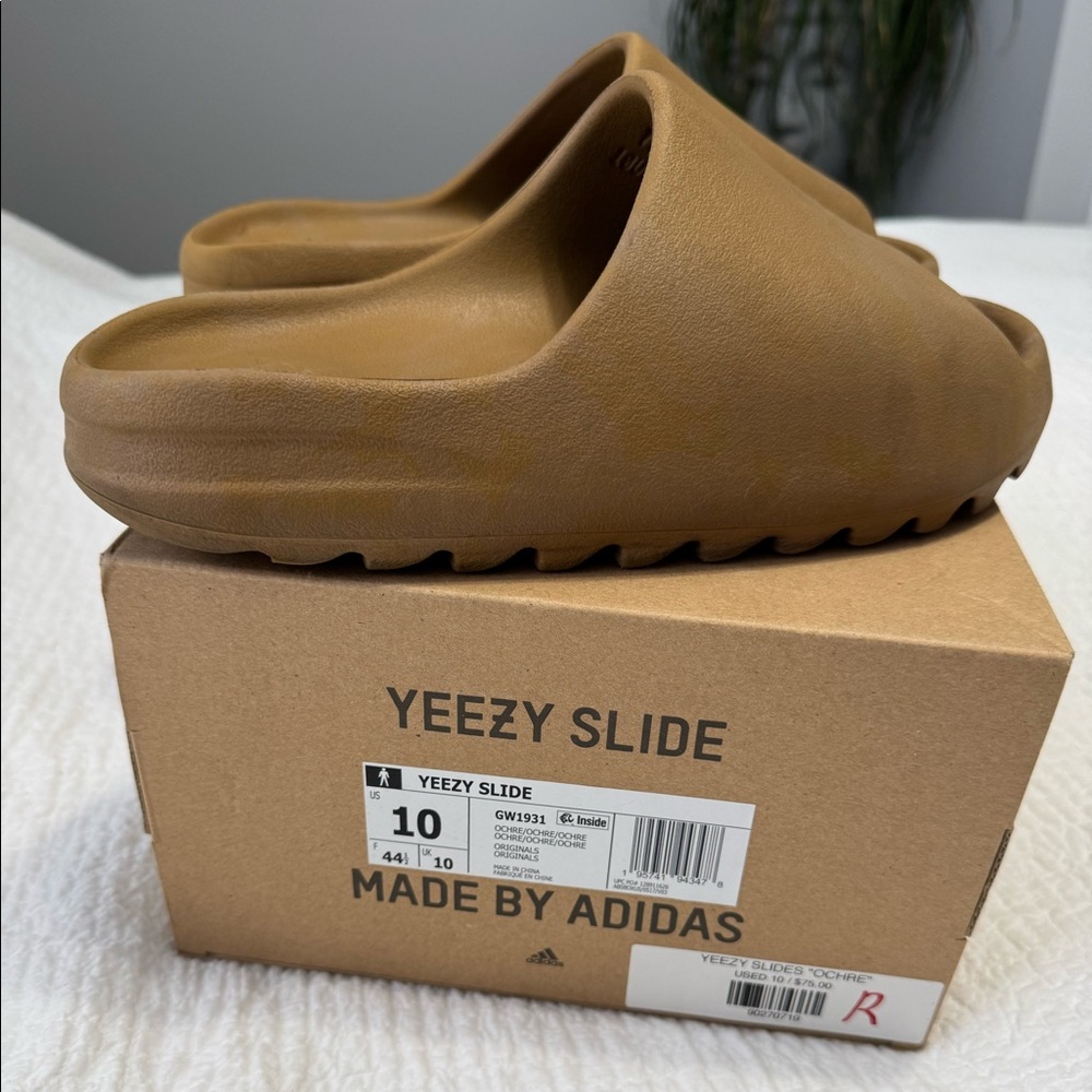 Yeezy slides